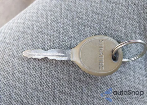 2004 Chrysler Town & Country Lx z USA, uszkodzony, nr VIN 2C4GP44R74R593989